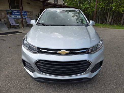 Used 2018 Chevrolet Trax LS FWD image 9