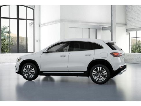 New 2026 Mercedes-Benz GLA 250 4MATIC image 32