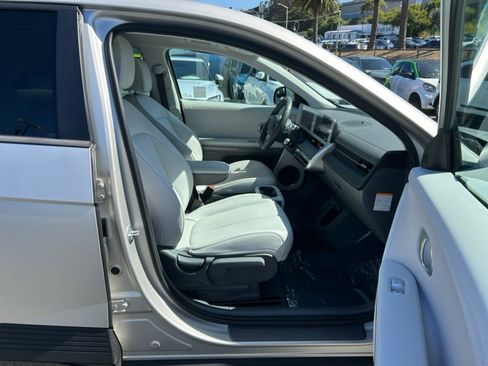 Used 2023 Hyundai Ioniq 5 SEL RWD image 34