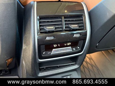 Used 2021 BMW X7 xDrive40i w/ Executive Package image 21