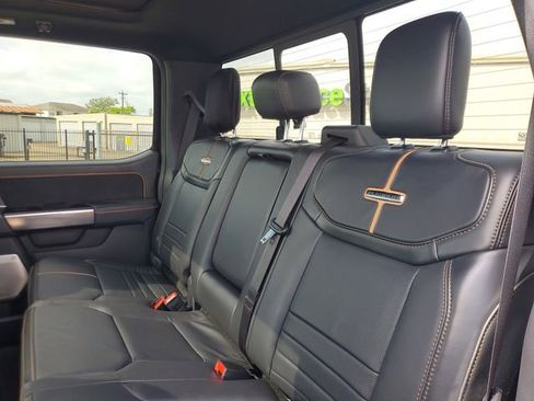 Used 2024 Ford F250 Platinum AWD/4WD image 11