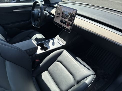 Used 2023 Tesla Model 3 Standard Range RWD image 14