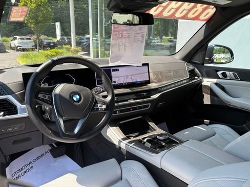 Used 2026 BMW X5 xDrive40i AWD/4WD image 12