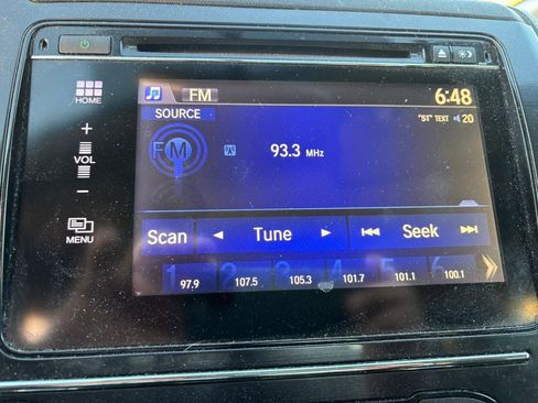 Used 2015 Honda Civic SE image 8