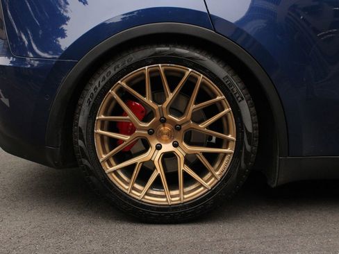 Used 2021 Tesla Model Y Performance AWD/4WD image 5