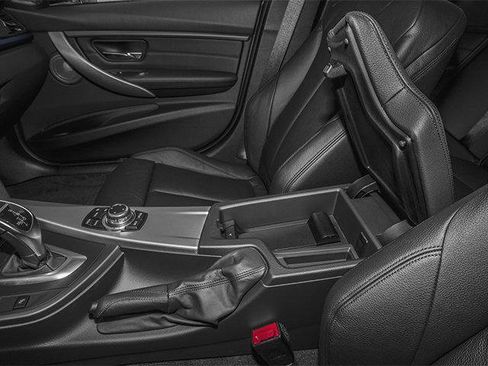 Used 2014 BMW 335i Sedan RWD image 17