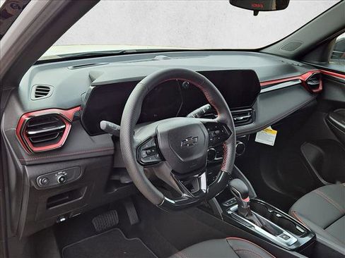 New 2026 Chevrolet TrailBlazer RS FWD image 3