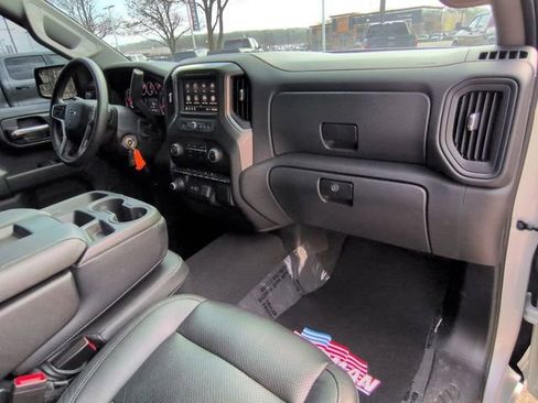 Used 2021 Chevrolet Silverado 1500 Custom Trail Boss w/ Safety Confidence Package AWD/4WD image 26