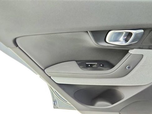 Used 2024 Polestar Polestar 2 w/ Pilot Pack image 31