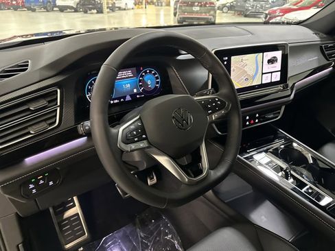 New 2026 Volkswagen Atlas Cross Sport SEL R-Line AWD/4WD image 15
