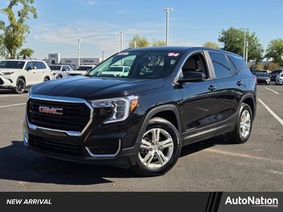 Used 2024 GMC Terrain SLE