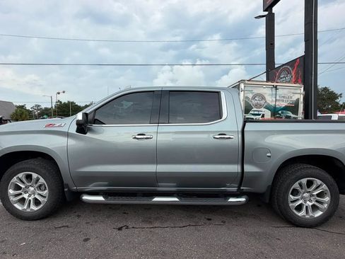 Used 2023 Chevrolet Silverado 1500 LTZ w/ Z71 Off-Road Package AWD/4WD image 4