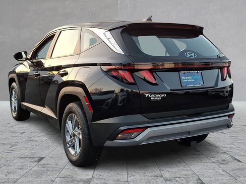 Used 2026 Hyundai Tucson SE AWD/4WD image 4