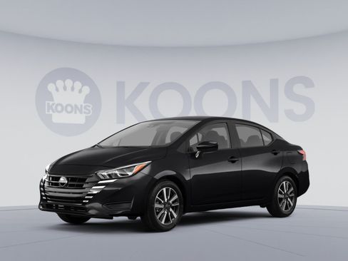 Used 2025 Nissan Versa SV FWD image 1