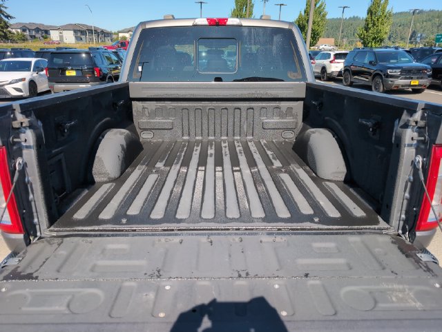 Used 2021 Ford F150 Lariat w/ Trailer Tow Package AWD/4WD image 14