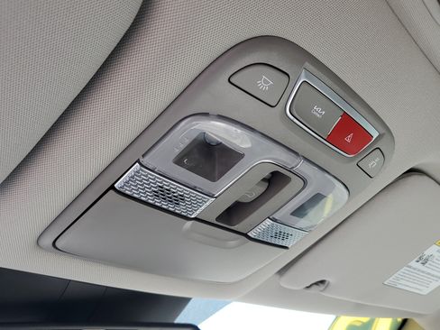 Used 2025 Kia Telluride S image 21