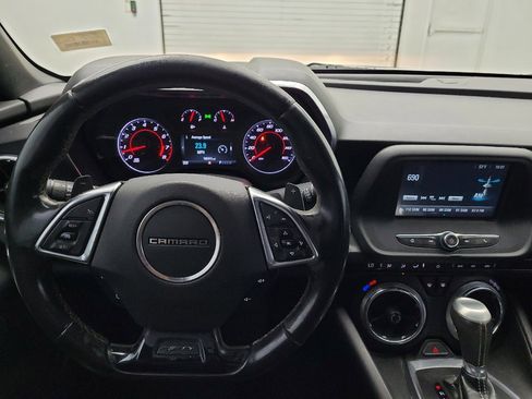 Used 2017 Chevrolet Camaro LT image 22