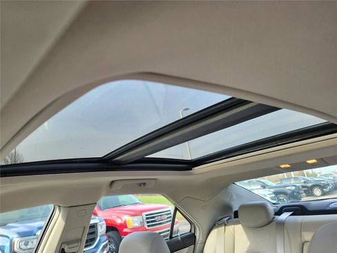 Used 2013 Cadillac CTS Luxury image 30