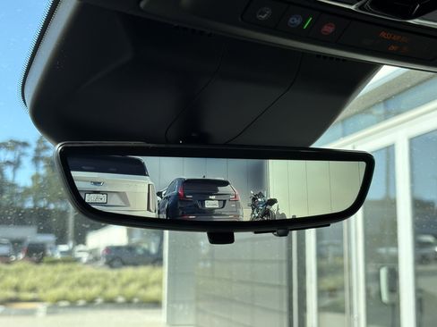 New 2026 Cadillac Escalade ESV Luxury image 35