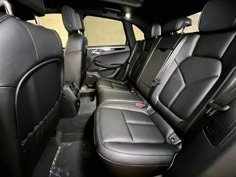 Used 2026 Porsche Macan S AWD/4WD image 20