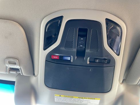 Certified 2022 Subaru Outback Limited image 27