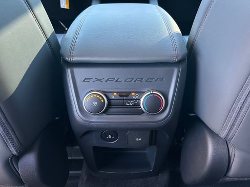 New 2026 Ford Explorer Active AWD/4WD image 32
