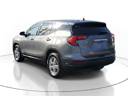 Used 2018 GMC Terrain SLE FWD image 3