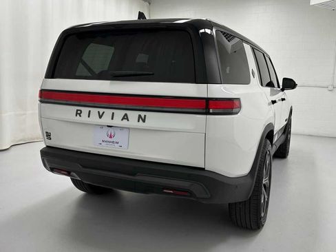 Used 2025 Rivian R1S Adventure image 6