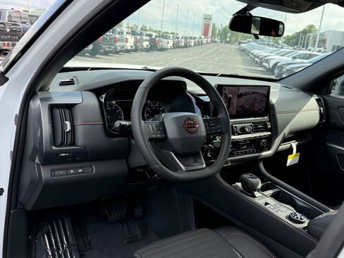 New 2026 Nissan Pathfinder Rock Creek AWD/4WD image 3