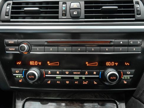 Used 2013 BMW 640i Coupe image 27