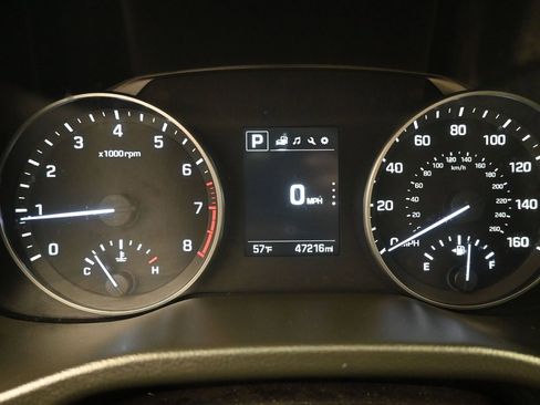 Used 2018 Hyundai Elantra SEL image 15