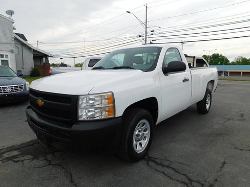 Used 2012 Chevrolet Silverado 1500 W/T RWD image 3