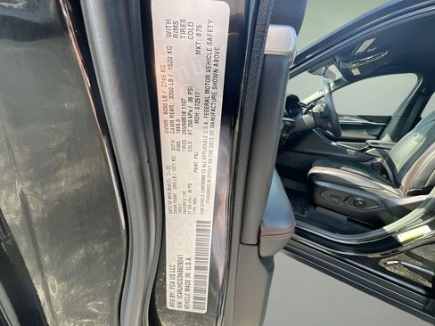 Used 2022 Jeep Grand Cherokee Trailhawk image 34