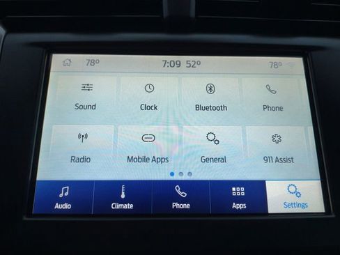 Used 2020 Ford Fusion SE image 37