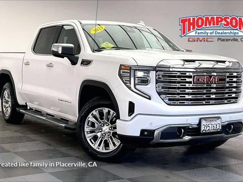 Used 2023 GMC Sierra 1500 Denali w/ Denali Carbonpro Edition AWD/4WD image 1