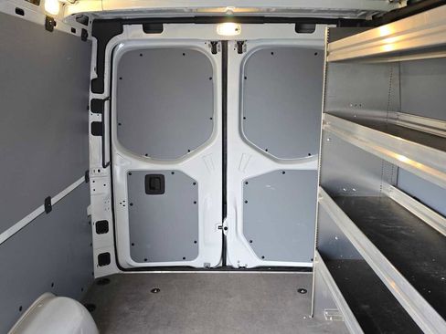 Used 2025 Mercedes-Benz Sprinter 2500 image 16