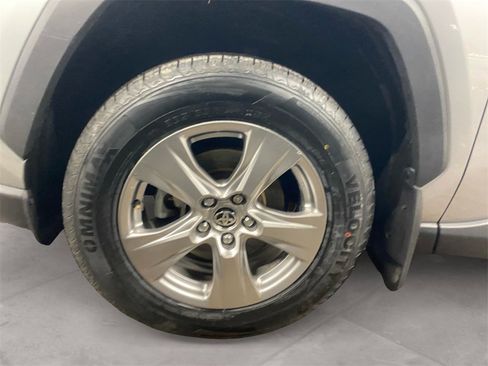 Used 2023 Toyota RAV4 XLE w/ Convenience Package image 14