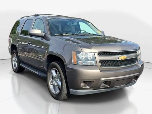 Used 2012 Chevrolet Tahoe LS w/ Convenience Package RWD image 1