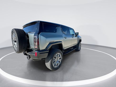 Used 2024 GMC Hummer EV 3X AWD/4WD image 8