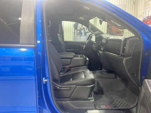 Used 2023 Chevrolet Silverado 1500 LT AWD/4WD image 16