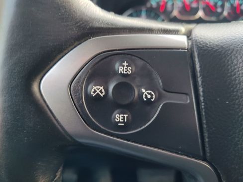 Used 2015 Chevrolet Silverado 2500 LT w/ LT Convenience Package image 31