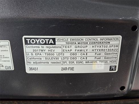 Used 2017 Toyota RAV4 Limited image 27