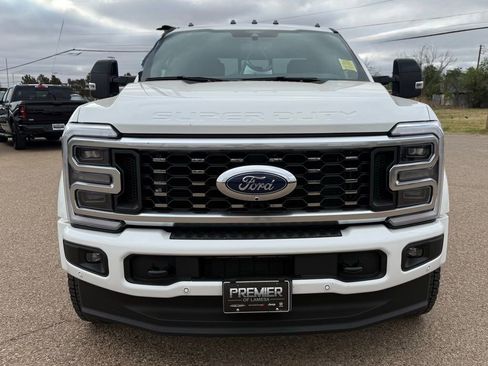 Used 2026 Ford F450 Platinum w/ Camper Package AWD/4WD image 11