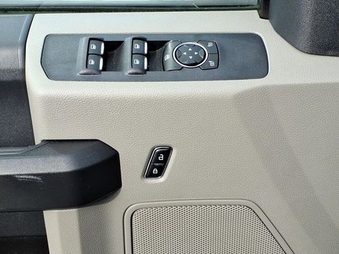 Used 2022 Ford F350 XL w/ STX Appearance Package image 11