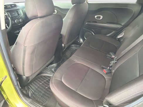 Used 2019 Kia Soul FWD image 15