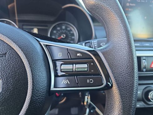 Certified 2024 Kia Forte LXS image 23