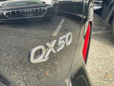 Used 2022 INFINITI QX50 Essential AWD/4WD image 26