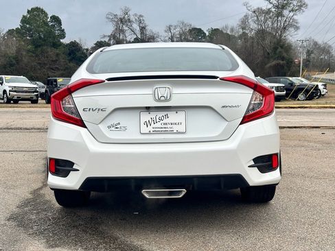 Used 2019 Honda Civic Sport image 3