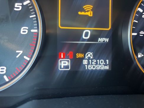 Certified 2025 Subaru Outback Wilderness image 3