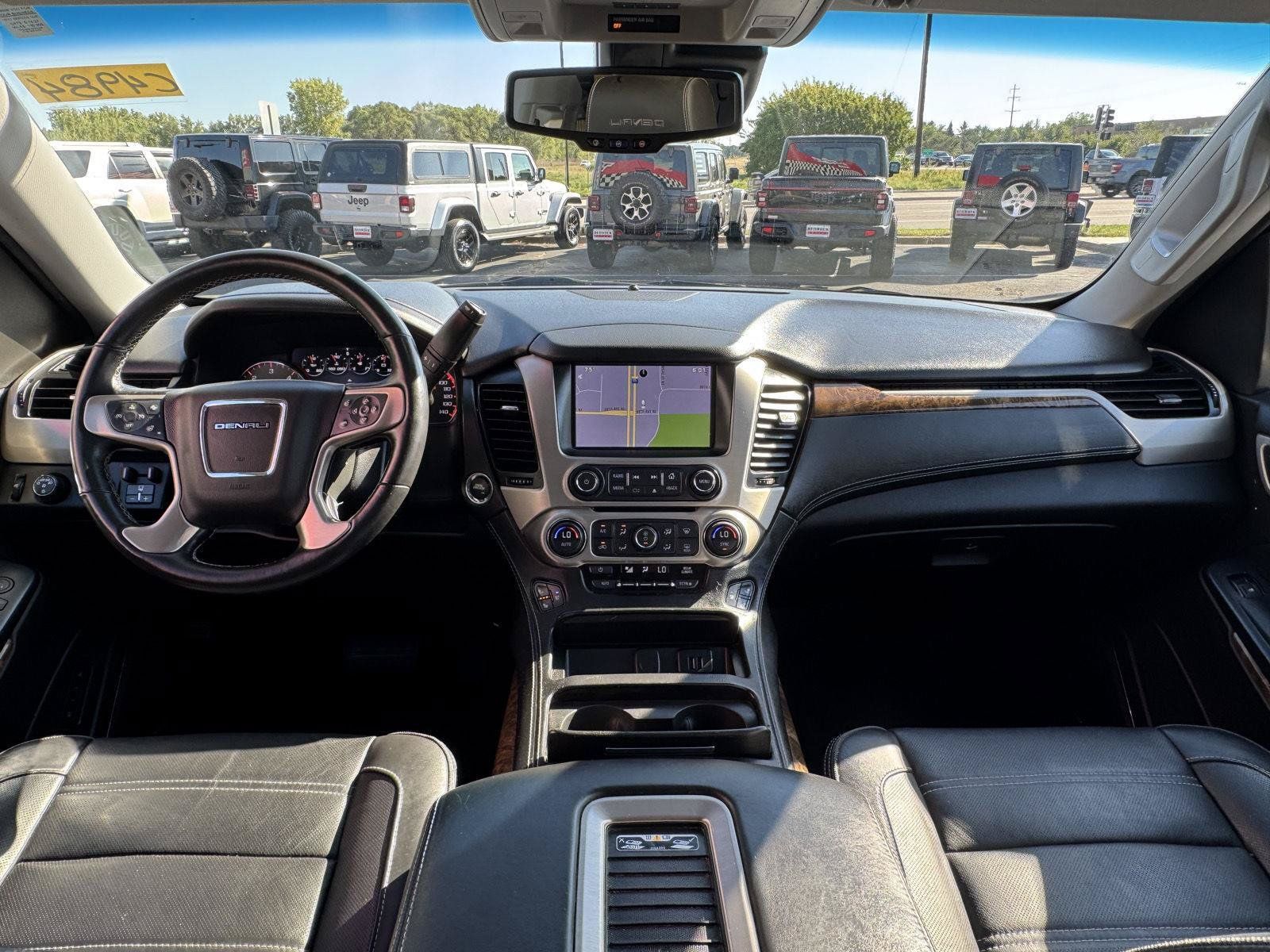 Used 2015 GMC Yukon XL Denali w/ Open Road Package AWD/4WD image 29